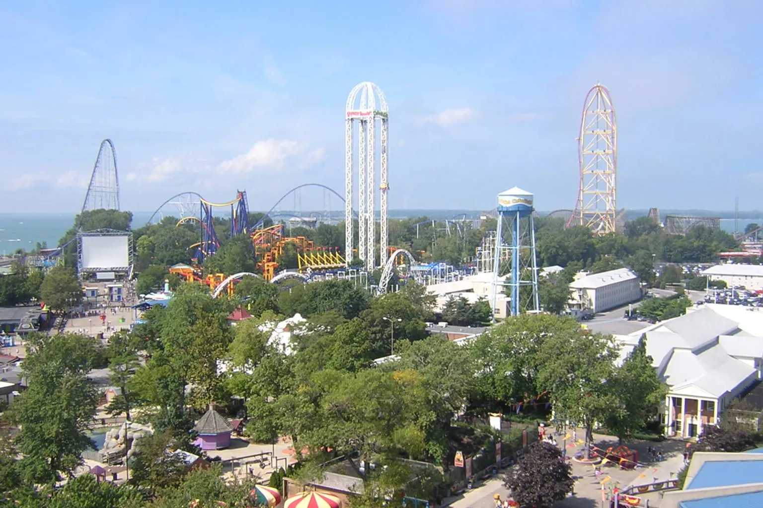 Cedar Point tickets: which option fits your budget?
