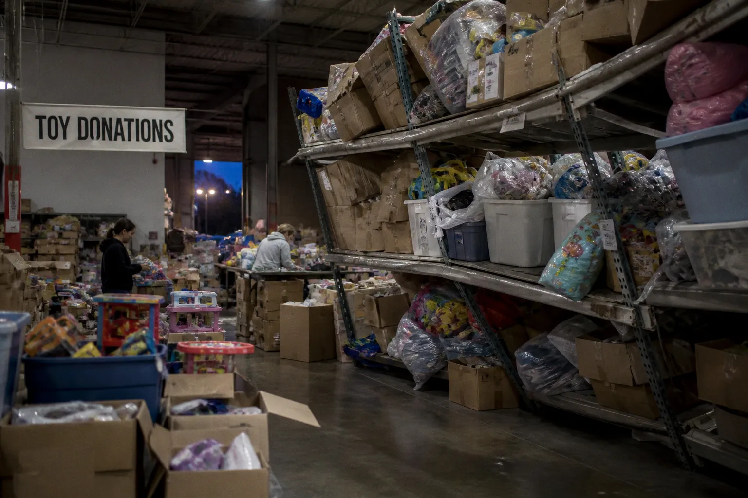 Holiday Toy Drives: Four Logistics and Storage Traps